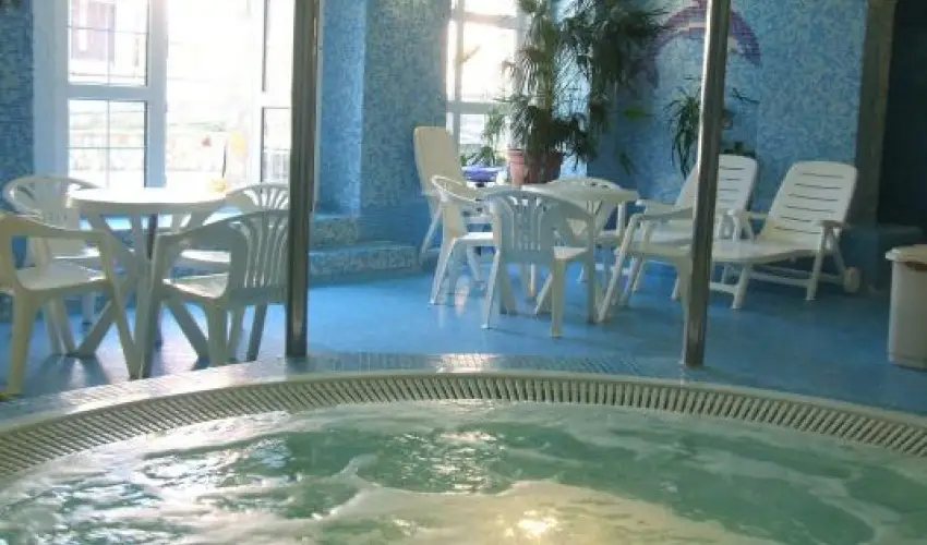 Kikelet Club Hotel Miskolctapolca - Kedvezmnyes r csaldok rszreak flpanzis elltssal (1 jtl)