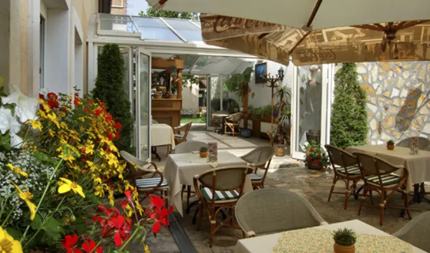 Kikelet Club Hotel Miskolctapolca - Kedvezmnyes r csaldok rszreak flpanzis elltssal (1 jtl)