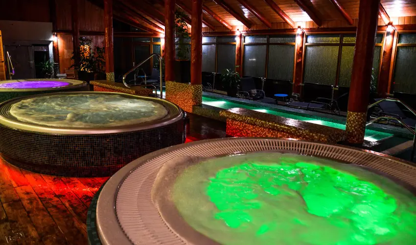 Kkapu Vadszkastly s Hotel & Apartments Nagyhuta - Csaldi nyarals - reggelis elltssal (min. 3 j)