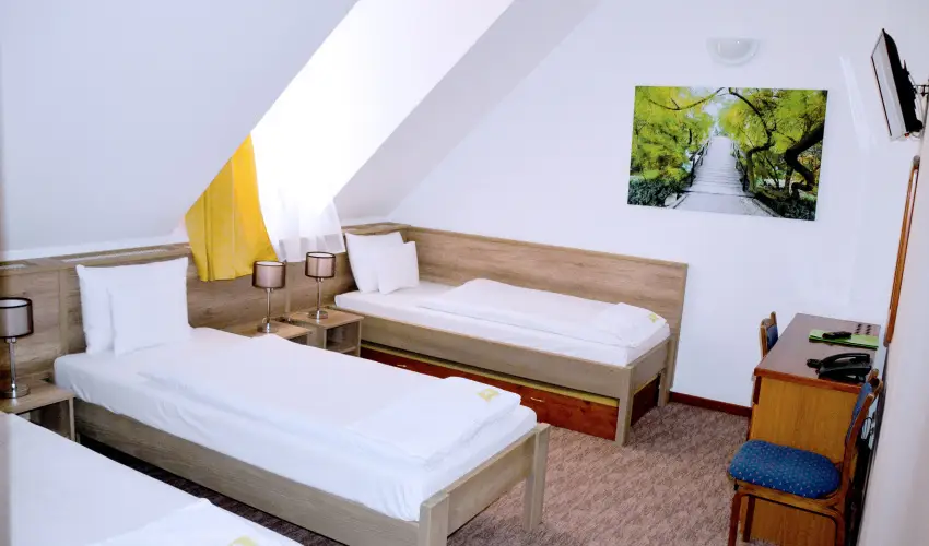 Kkapu Vadszkastly s Hotel & Apartments Nagyhuta - Csaldi nyarals - reggelis elltssal (min. 3 j)