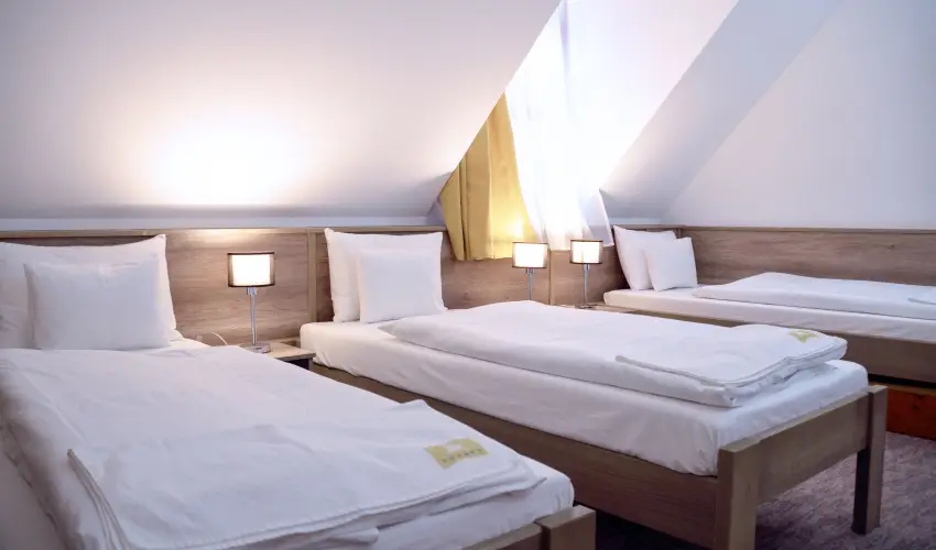 Kkapu Vadszkastly s Hotel & Apartments Nagyhuta - Csaldi nyarals - reggelis elltssal (min. 3 j)