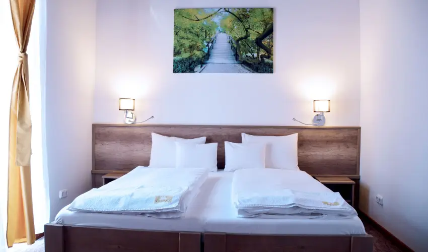 Kkapu Vadszkastly s Hotel & Apartments Nagyhuta - Csaldi nyarals - reggelis elltssal (min. 3 j)