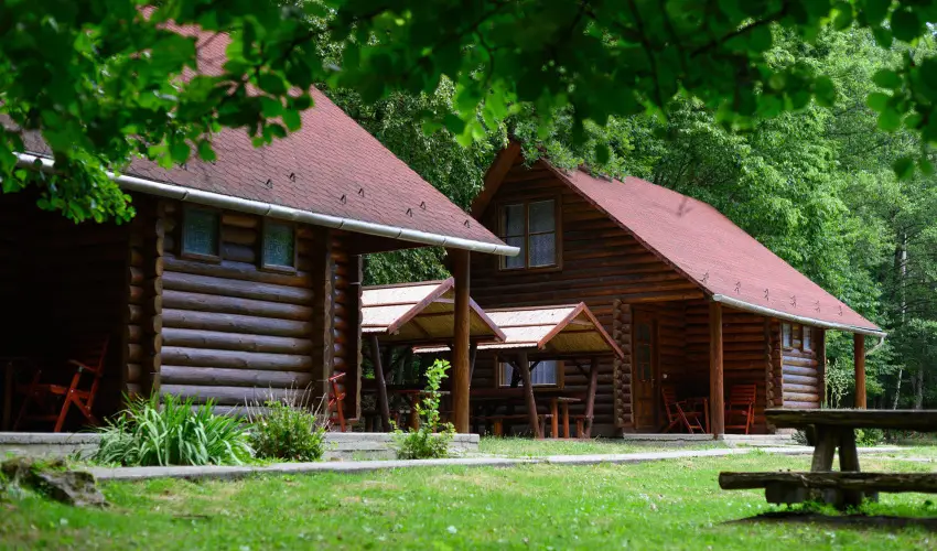 Kkapu Vadszkastly s Hotel & Apartments Nagyhuta - Csaldi nyarals - reggelis elltssal (min. 3 j)