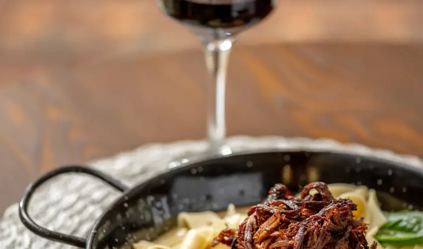 Kkapu Vadszkastly s Hotel & Apartments Nagyhuta - Csaldi nyarals - reggelis elltssal (min. 3 j)