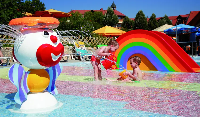 Kolping Holiday Resort Alsphok - Kt nnep kztt (min. 4 j)