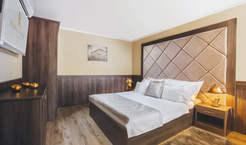 Koml Hotel Gyula - Szlls reggelivel (1 jtl)