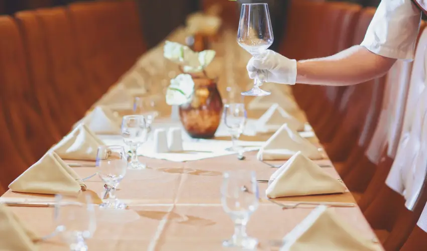 Koml Hotel Gyula - Szlls reggelivel (1 jtl)