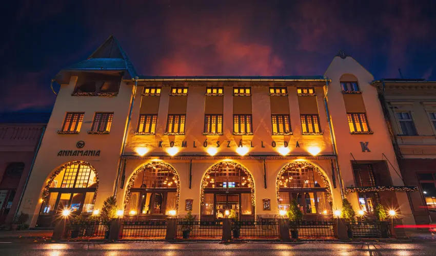 Koml Hotel Gyula - Szlls reggelivel (1 jtl)