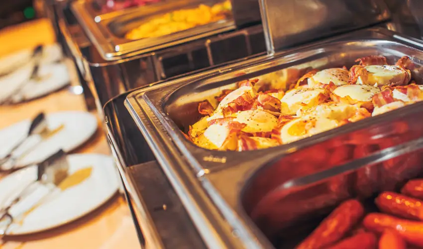 Koml Hotel Gyula - Szlls reggelivel (1 jtl)