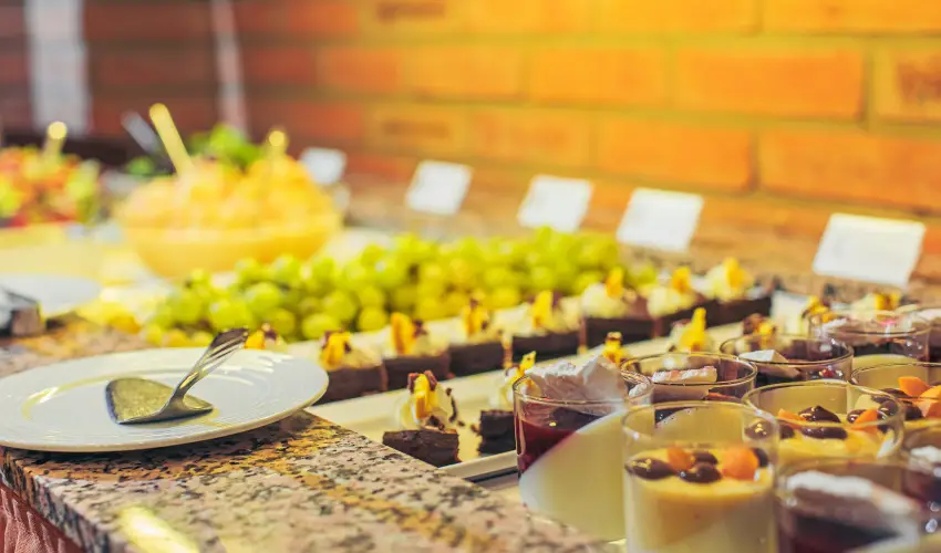 Koml Hotel Gyula - Szlls reggelivel (1 jtl)