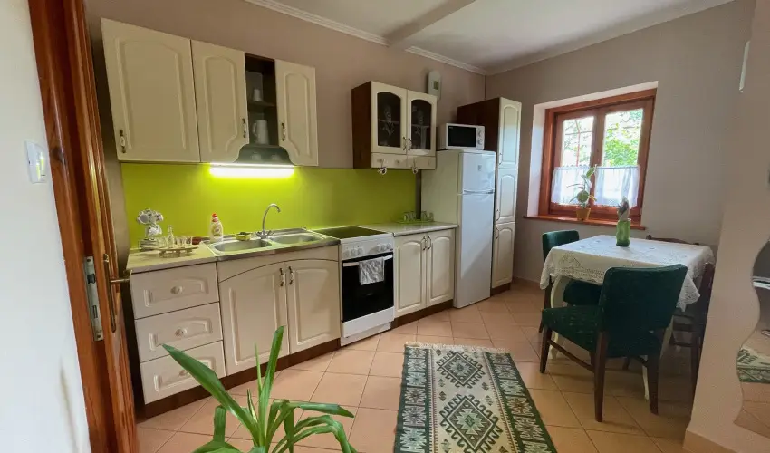 K�r�s Vend�gh�z Szarvas - Kedvezm�nyes �r csal�dok r�sz�reak (1 �jt�l)
