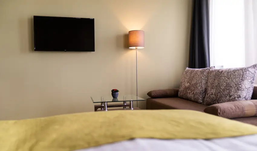 Krist�ly Hotel Konferencia & Wellness Ajka - Kedvezm�nyes �r csal�dok r�sz�reak reggelis ell�t�ssal (1 �jt�l)