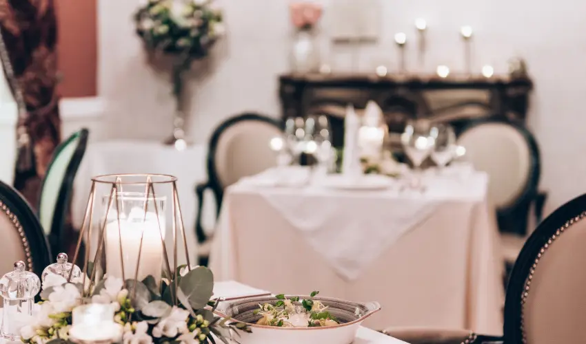 Krist�ly Imperial Hotel Tata - Egy �jszak�s kaland (1 �jszaka)