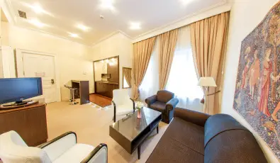 Krist�ly Imperial Hotel Tata