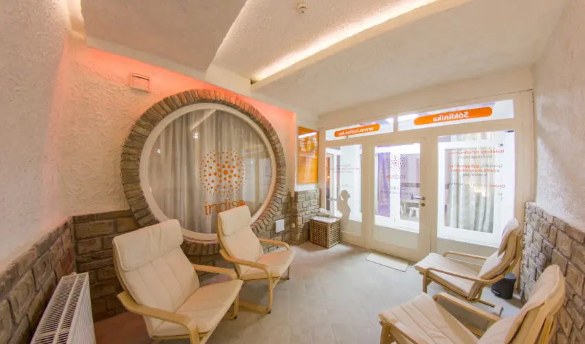 Krist�ly Imperial Hotel Tata - Egy �jszak�s kaland (1 �jszaka)