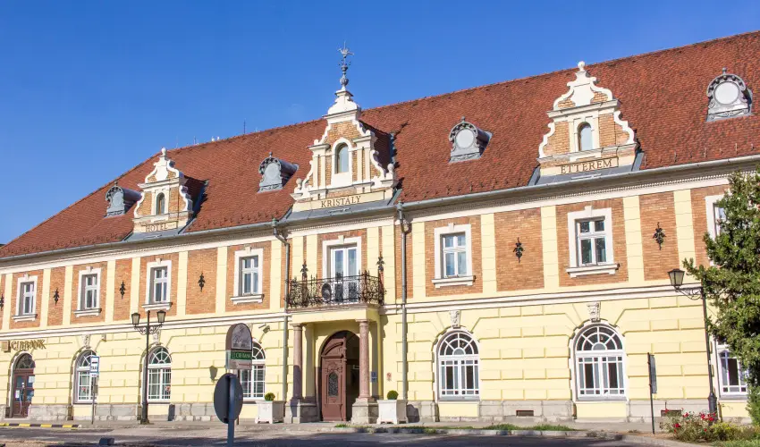 Krist�ly Imperial Hotel Tata - Egy �jszak�s kaland (1 �jszaka)