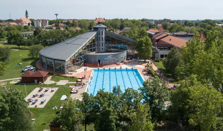 Hotel Kum�nia Kis�jsz�ll�s - Kedvezm�nyes kikapcsol�d�s (min. 2 �j)