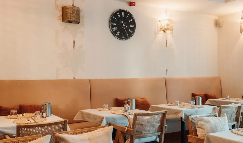 La Riva Hotel Si�fok - Kedvezm�nyes �r csal�dok r�sz�reak f�lpanzi�s ell�t�ssal (1 �jt�l)