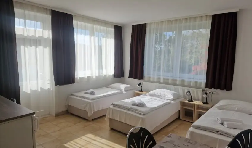 Lencs�s Apartmanh�z Apartmanok Sopron - Kedvezm�nyes �r csal�dok r�sz�reak (1 �jt�l)
