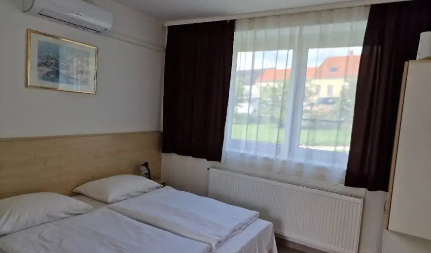 Lencs�s Apartmanh�z Apartmanok Sopron - Kedvezm�nyes �r csal�dok r�sz�reak (1 �jt�l)