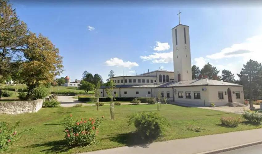 Lencs�s Apartmanh�z Apartmanok Sopron - Kedvezm�nyes �r csal�dok r�sz�reak (1 �jt�l)