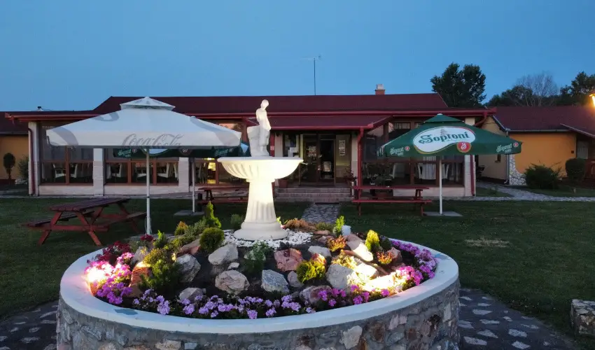 Ligetalja Term�l Hotel Pen�szlek - Kedvezm�nyes �r csal�dok r�sz�reak (1 �jt�l)