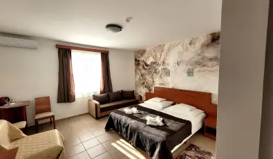 Ligetalja Term�l Hotel Pen�szlek