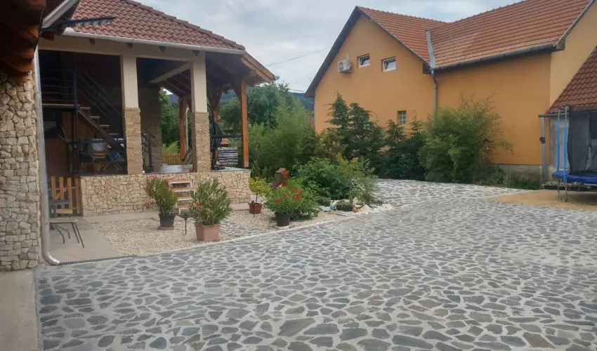 Lilla Apartmanhzak Szilvsvrad - Kedvezmnyes r csaldok rszreak (1 jtl)