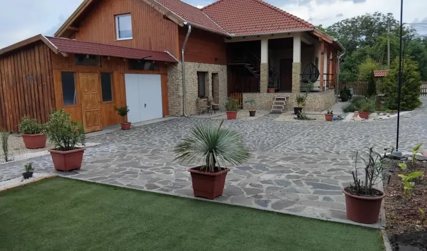 Lilla Apartmanhzak Szilvsvrad - Kedvezmnyes r csaldok rszreak (1 jtl)