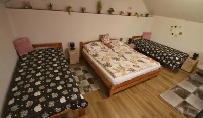 Lilla Apartmanh�zak Szilv�sv�rad