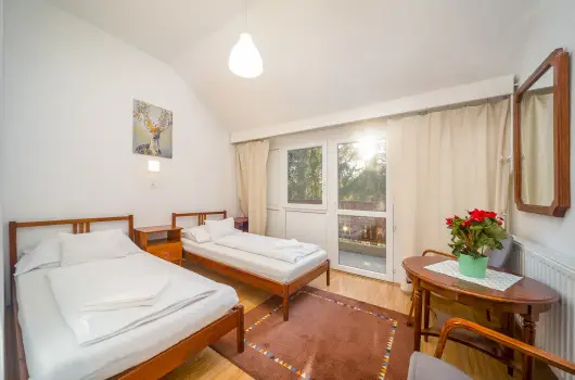 Lipicai Hotel - Kedvezmnyes r csaldok rszreak reggelis elltssal (1 jtl)