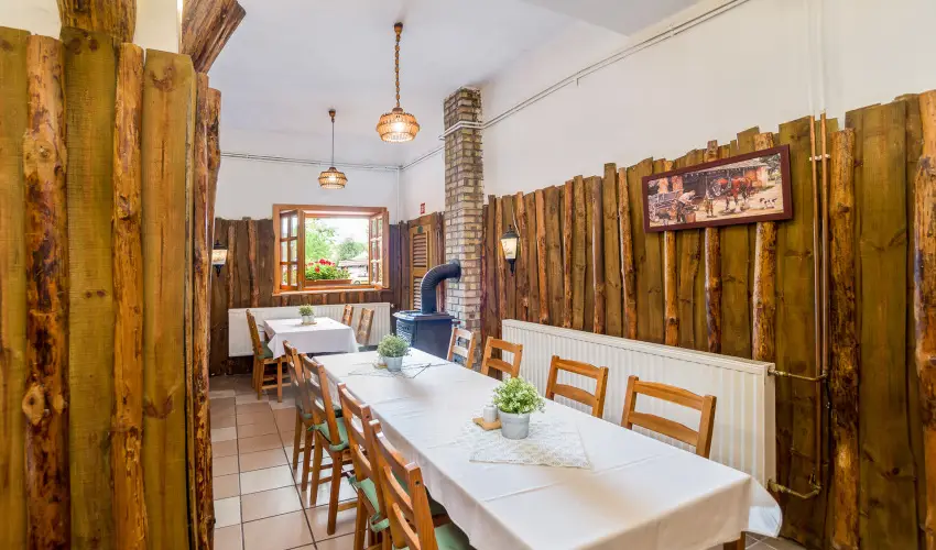 Lipicai Hotel Szilvsvrad - Kedvezmnyes r csaldok rszreak reggelis elltssal (1 jtl)