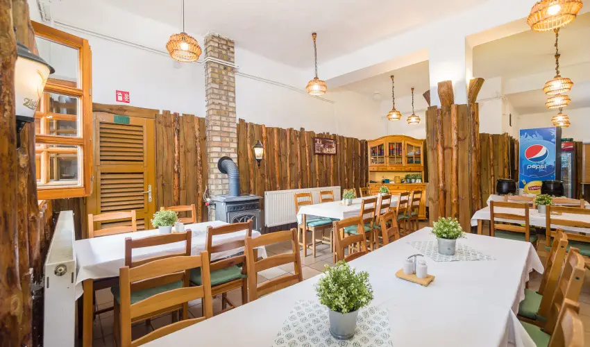 Lipicai Hotel Szilvsvrad - Kedvezmnyes r csaldok rszreak reggelis elltssal (1 jtl)