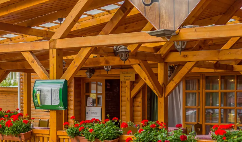 Lipicai Hotel Szilvsvrad - Kedvezmnyes r csaldok rszreak reggelis elltssal (1 jtl)