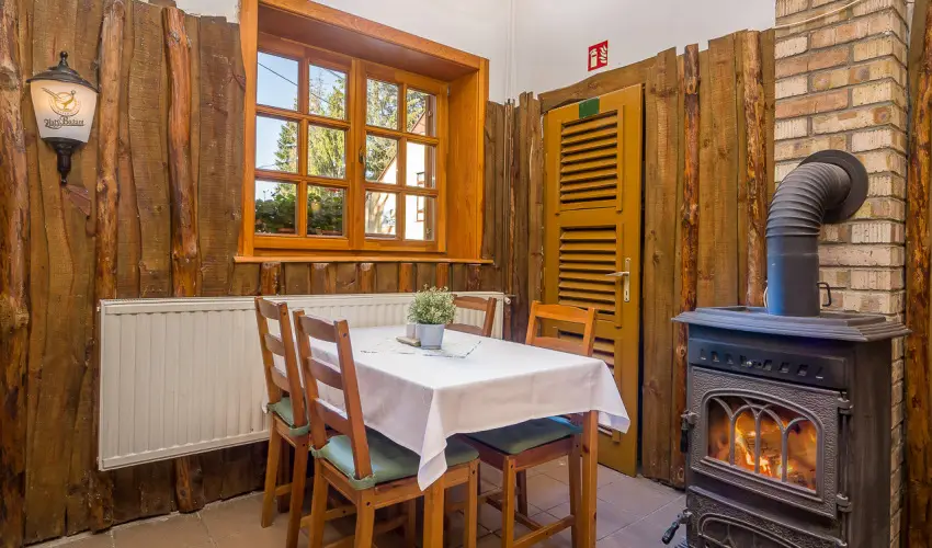 Lipicai Hotel Szilvsvrad - Kedvezmnyes r csaldok rszreak reggelis elltssal (1 jtl)