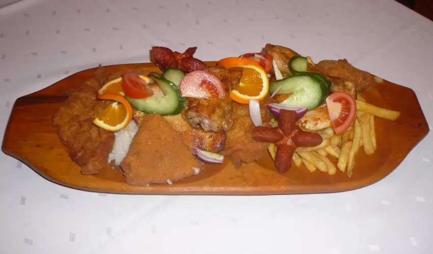 Major Panzi & tterem Hajdszoboszl - Kedvezmnyes r csaldok rszreak reggelis elltssal (1 jtl)