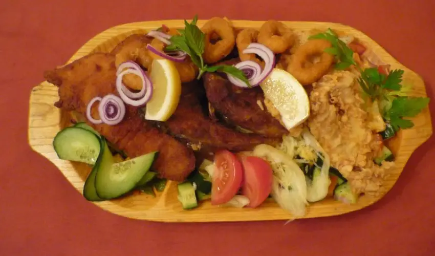 Major Panzi & tterem Hajdszoboszl - Kedvezmnyes r csaldok rszreak reggelis elltssal (1 jtl)