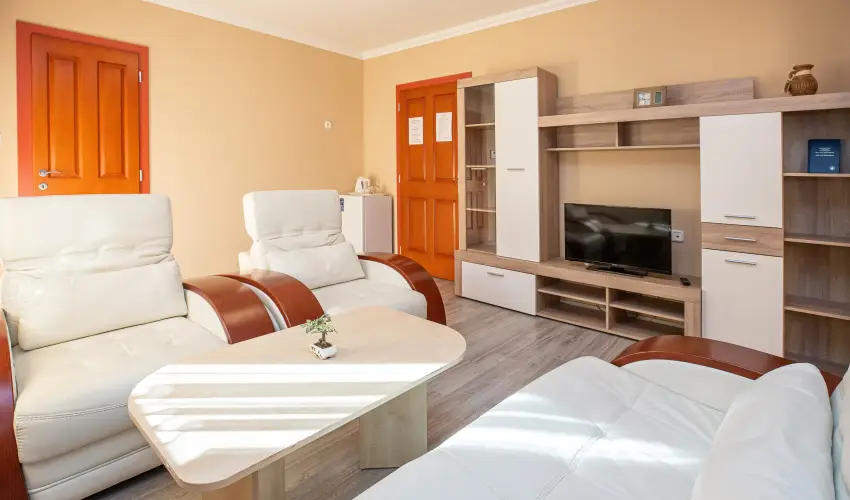 Major Panzi & tterem Hajdszoboszl - Kedvezmnyes r csaldok rszreak reggelis elltssal (1 jtl)