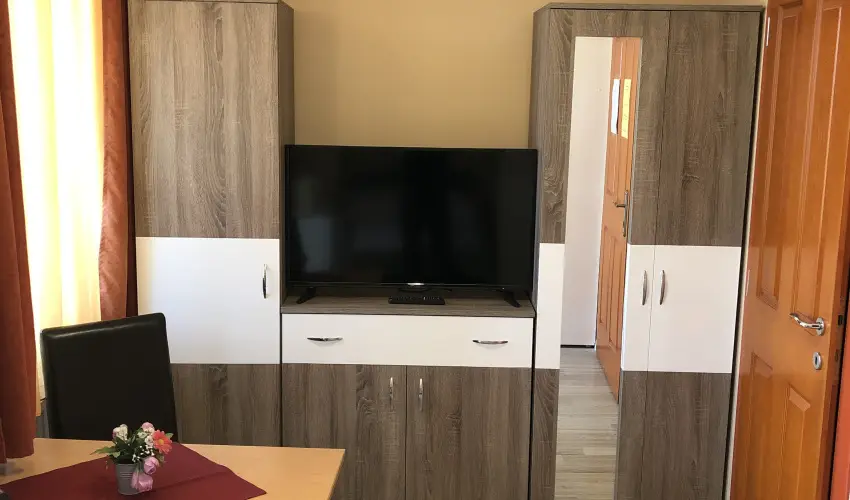 Major Panzi & tterem Hajdszoboszl - Kedvezmnyes r csaldok rszreak reggelis elltssal (1 jtl)