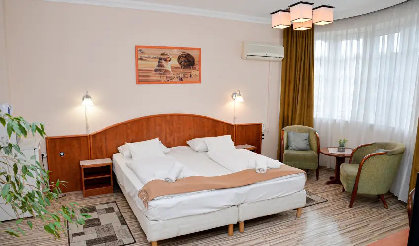 Major Panzi� & �tterem Hajd�szoboszl� - Valentin napi csomagaj�nlat (min. 2 �j)