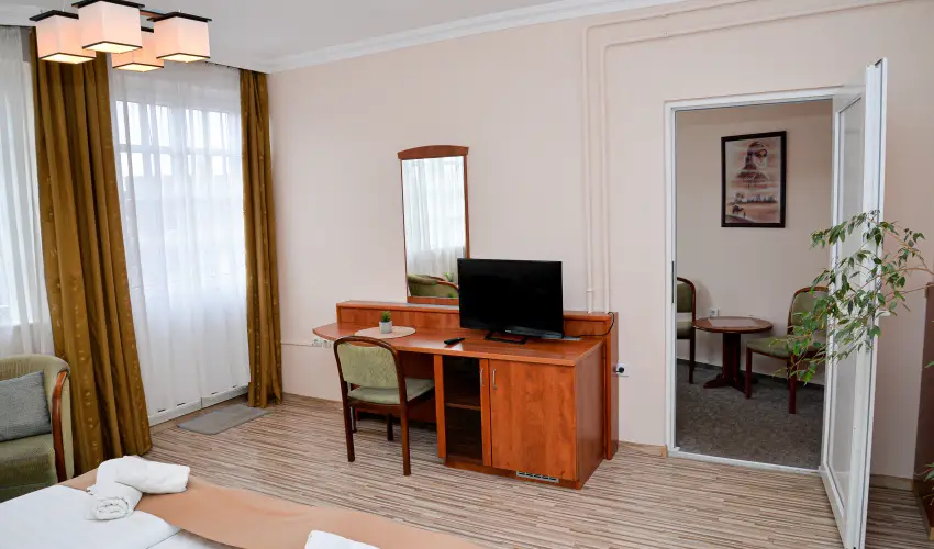 Major Panzi� & �tterem Hajd�szoboszl� - Valentin napi csomagaj�nlat (min. 2 �j)