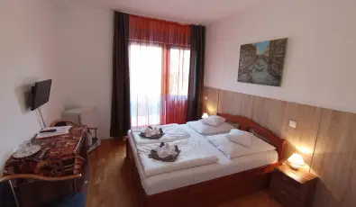 Margar�ta Apartmanh�z Bog�cs