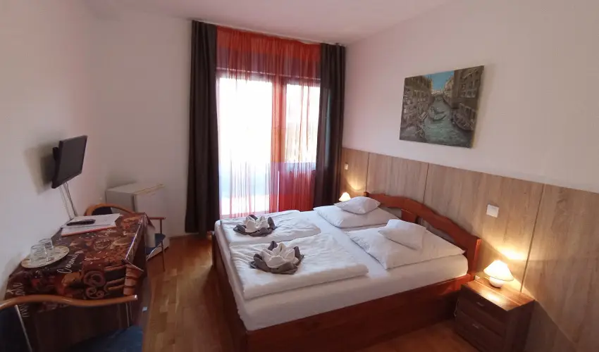 Margar�ta Apartmanh�z Bog�cs - Kedvezm�nyes �r csal�dok r�sz�reak reggelis ell�t�ssal (1 �jt�l)