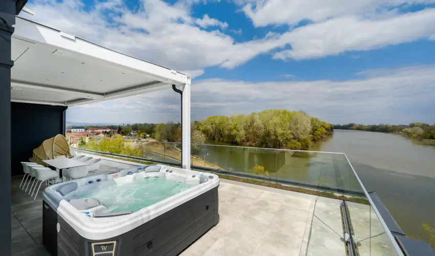 Mercure Tokaj Center Tokaj - Kedvezmnyes r csaldok rszreak flpanzival (1 jtl)