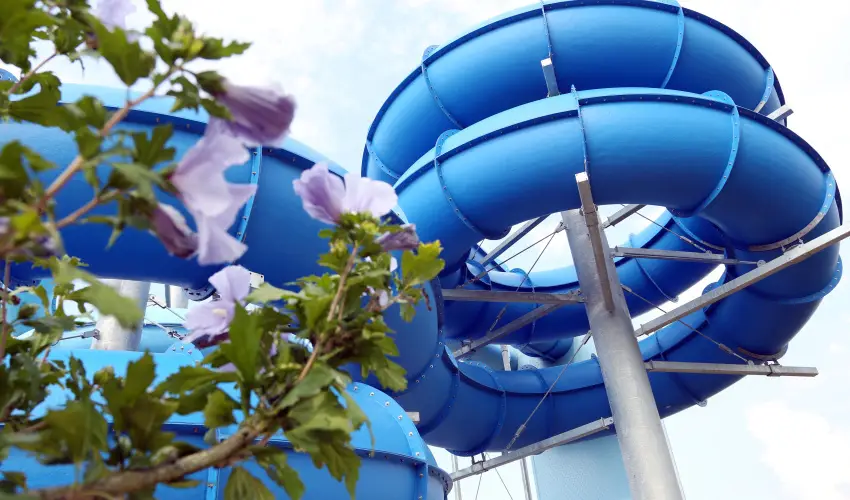 Mjus Resort & Thermal Park K�rmend - MJUS �lm�nyek f�lpanzi�val (1 �jt�l)