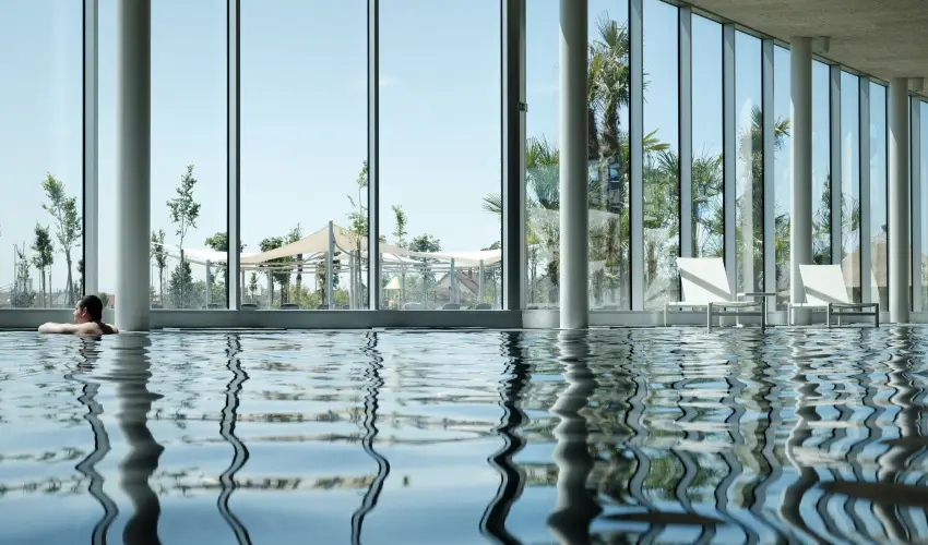 Mjus Resort & Thermal Park K�rmend - MJUS �lm�nyek f�lpanzi�val (1 �jt�l)