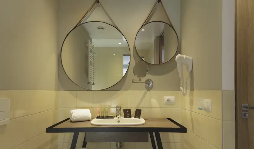 Mjus Resort & Thermal Park K�rmend - MJUS �lm�nyek f�lpanzi�val (1 �jt�l)