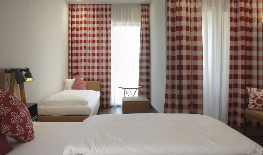 Mjus Resort & Thermal Park K�rmend - MJUS �lm�nyek f�lpanzi�val (1 �jt�l)
