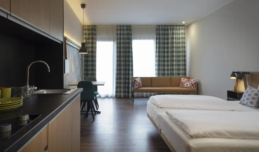 Mjus Resort & Thermal Park K�rmend - MJUS �lm�nyek f�lpanzi�val (1 �jt�l)