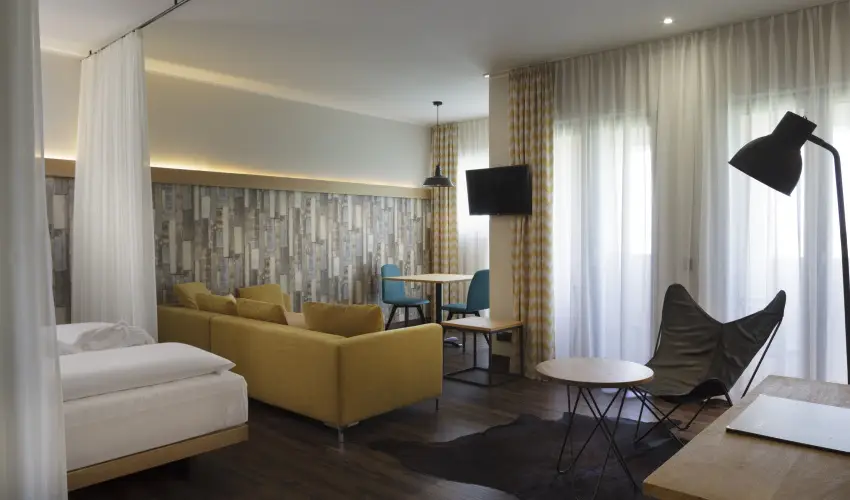 Mjus Resort & Thermal Park K�rmend - MJUS �lm�nyek f�lpanzi�val (1 �jt�l)